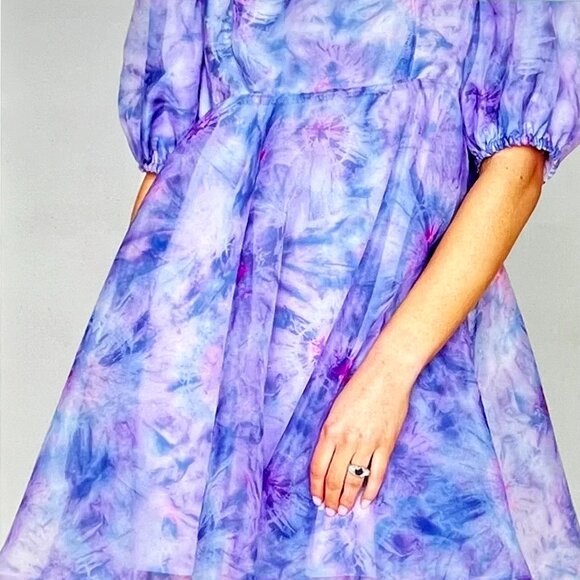 XS Buddy Love Lyla Organza Puffed Babydoll Dress In Ripple Purple - Picture 3 of 4